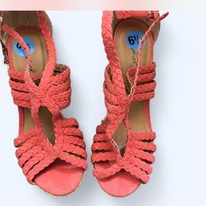 Coral colored brand new wedges.